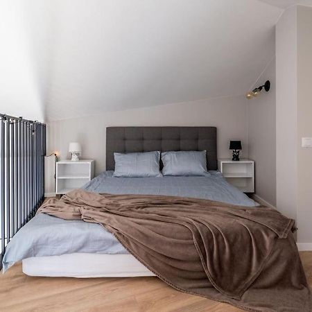 New Loft With Rooftop Terrace In The Old Town リガ エクステリア 写真