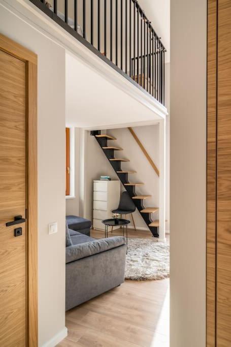 New Loft With Rooftop Terrace In The Old Town リガ エクステリア 写真