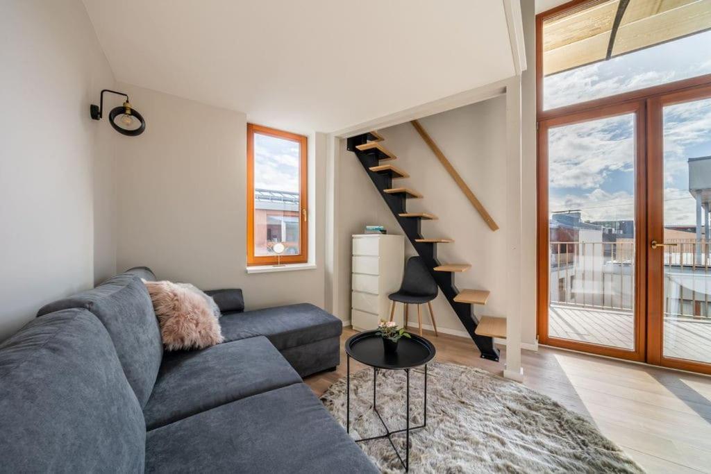 New Loft With Rooftop Terrace In The Old Town リガ エクステリア 写真
